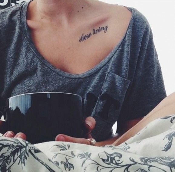 Tattoo féminin