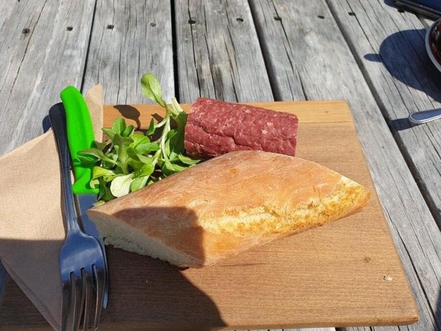 pain, salami, restaurant