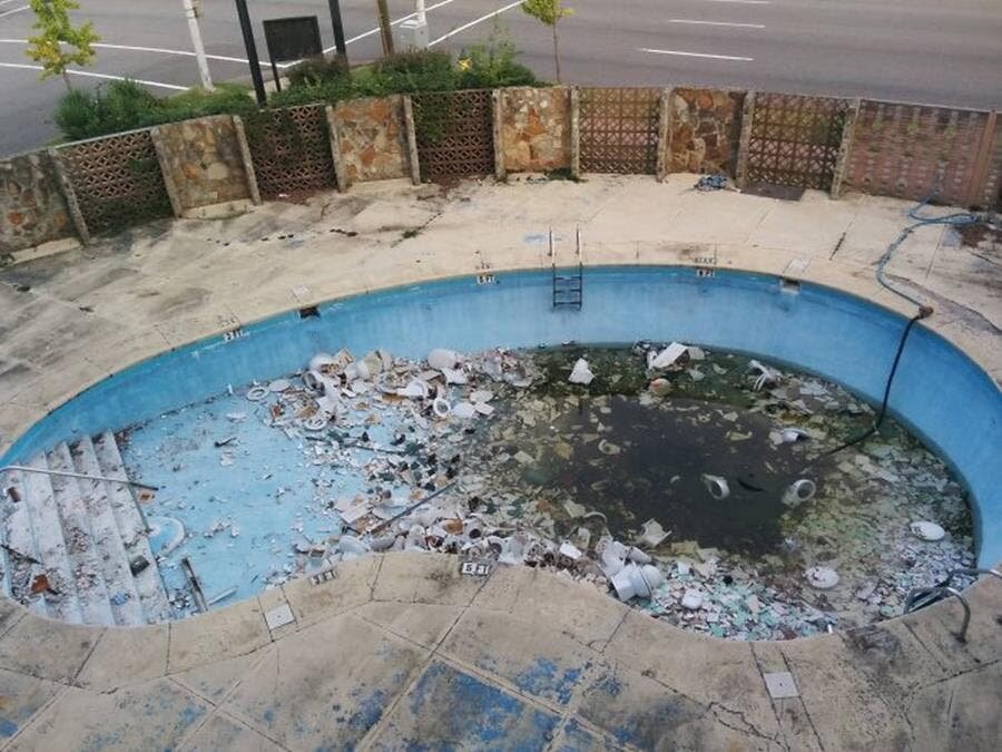 piscine, hôtel, toilettes