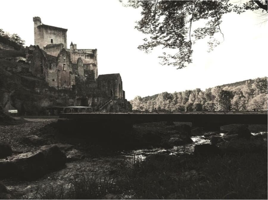 château périgord hanté