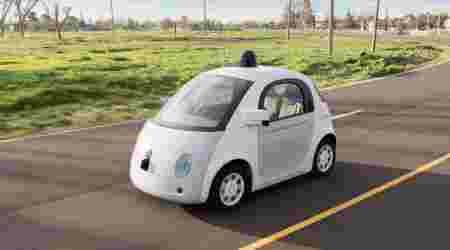 google car, voiture, connectée, pas de chauffeur