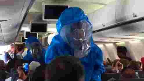 Voilà ce qu’il se passe si vous blaguez sur une infection ebola dans un avion