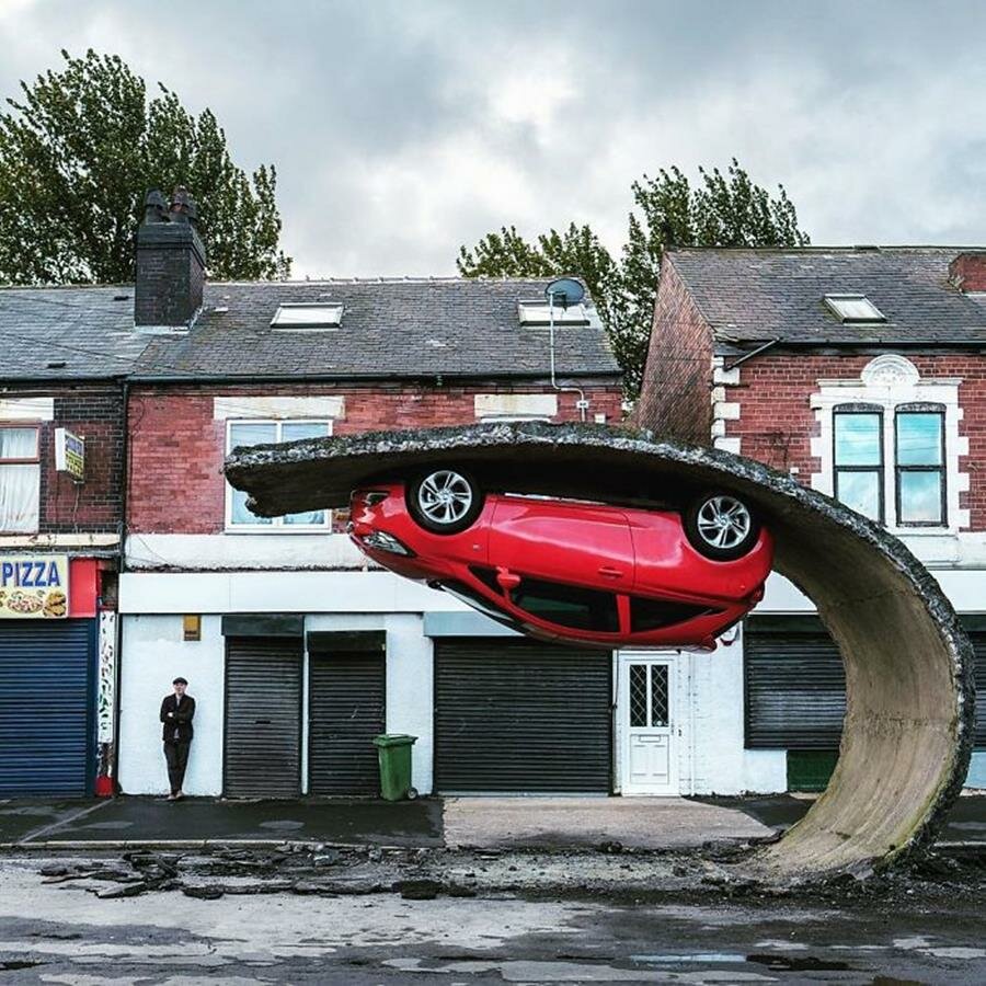 route, voiture, retournée, alex chinnek