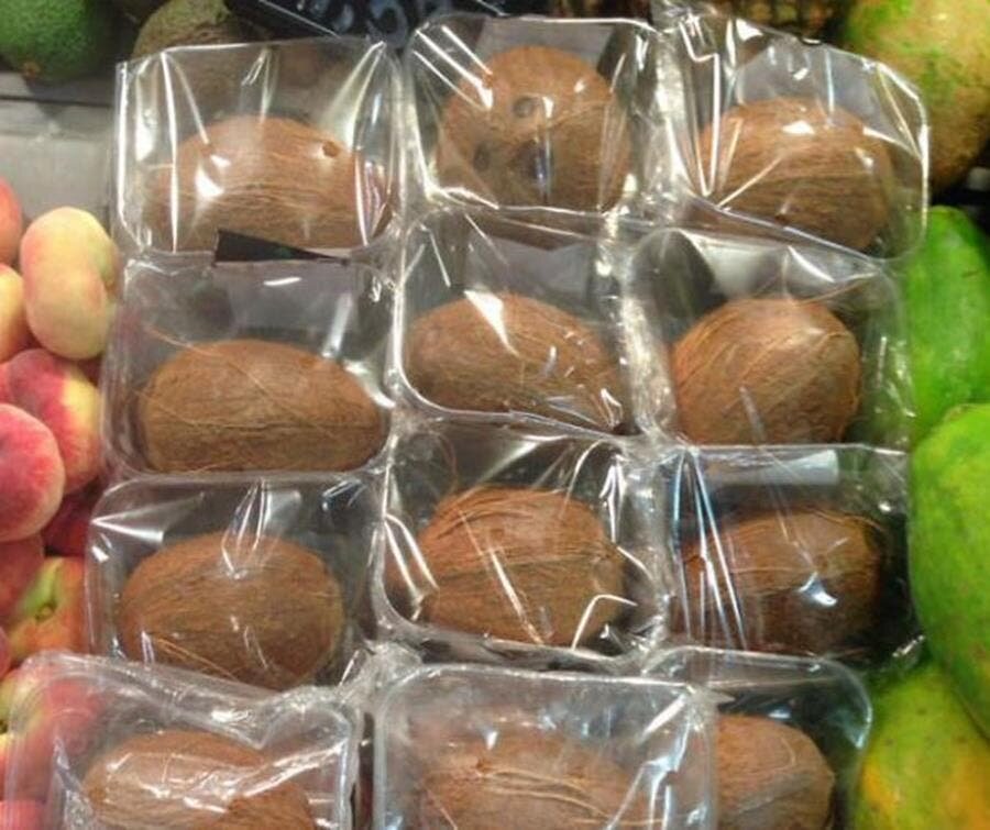 noix de coco, emballage plastique