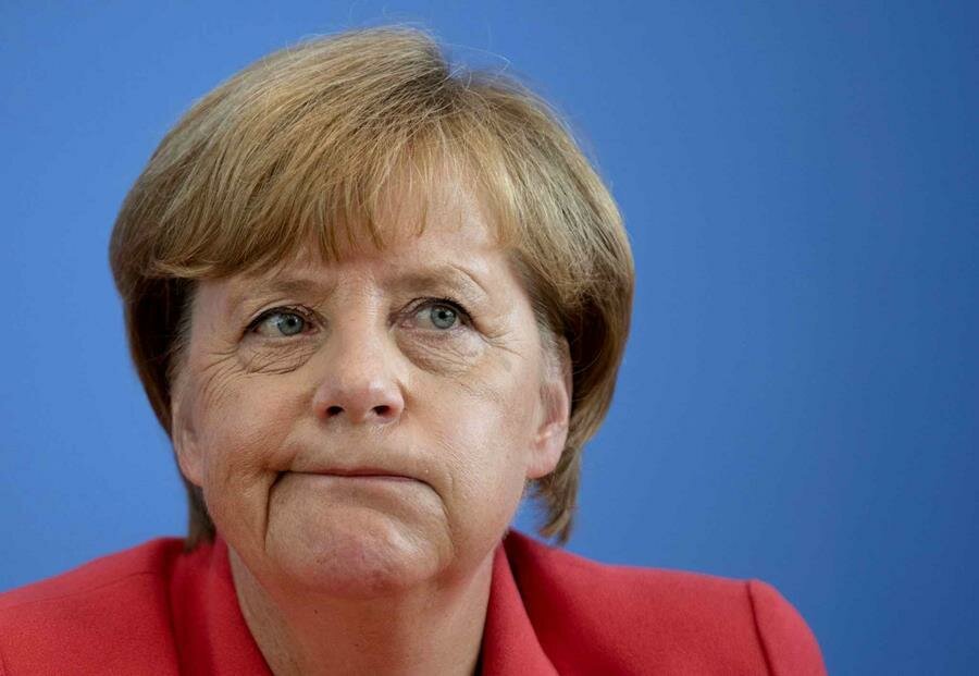 angela merkel, grimace