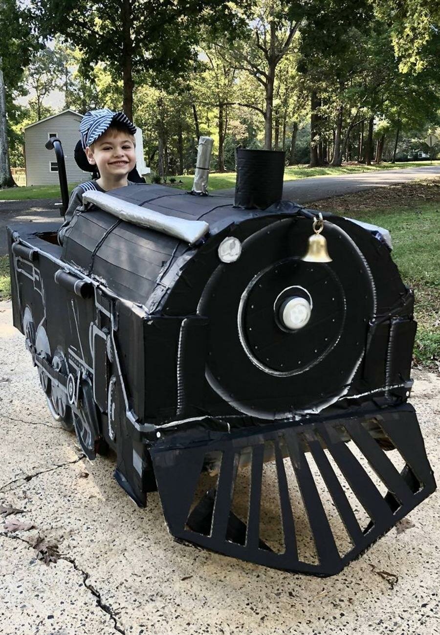 enfant, conducteur de train, déguisement, halloween