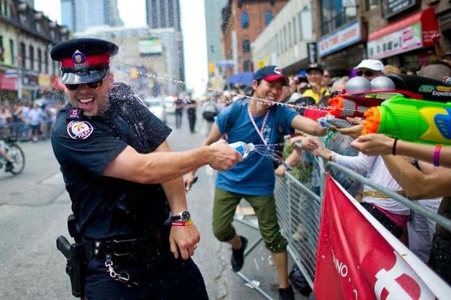 policier, eau