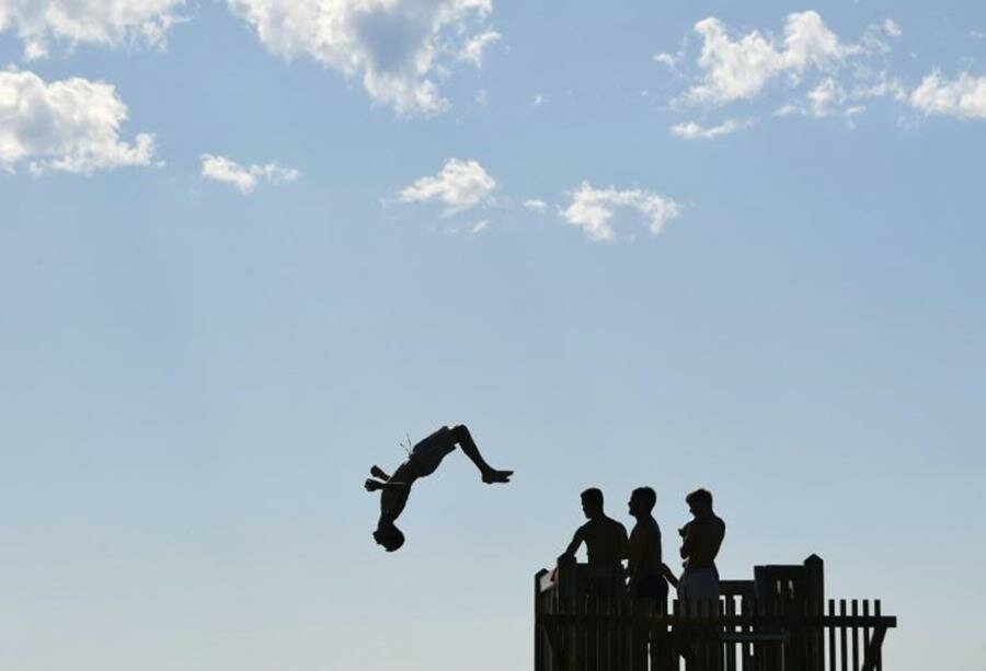 salto arriÃ¨re, personne