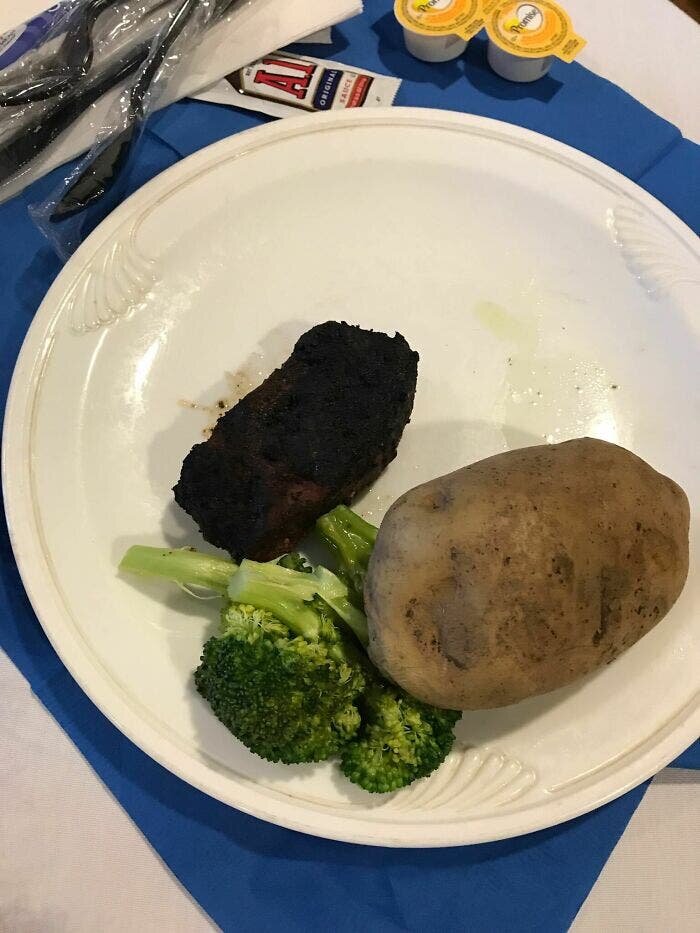 assiette steak brocoli patate