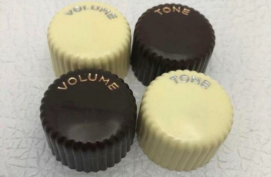 boutons volume semblant chocolat